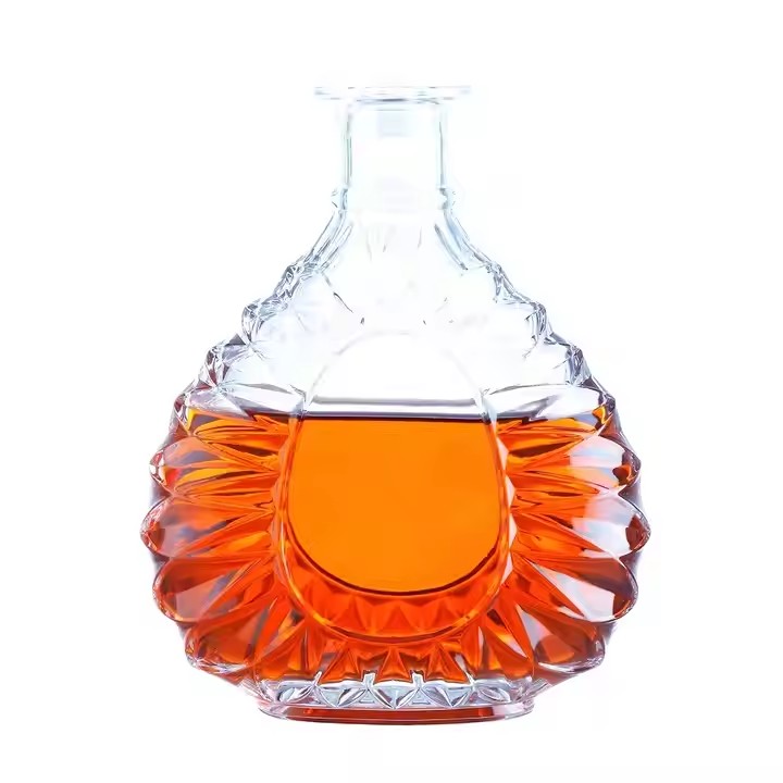 Custom Logo Empty Glass Liquor Transparent Round Flint Glass Liquor Glass Bottles for Alcoholic Beverages