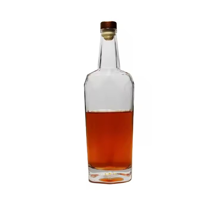 High Quality 750ml Super Flint Glass Spirit Liquor Glass Bottle for Whiskey Vodka Wine Rum Gin Brandy Made in China