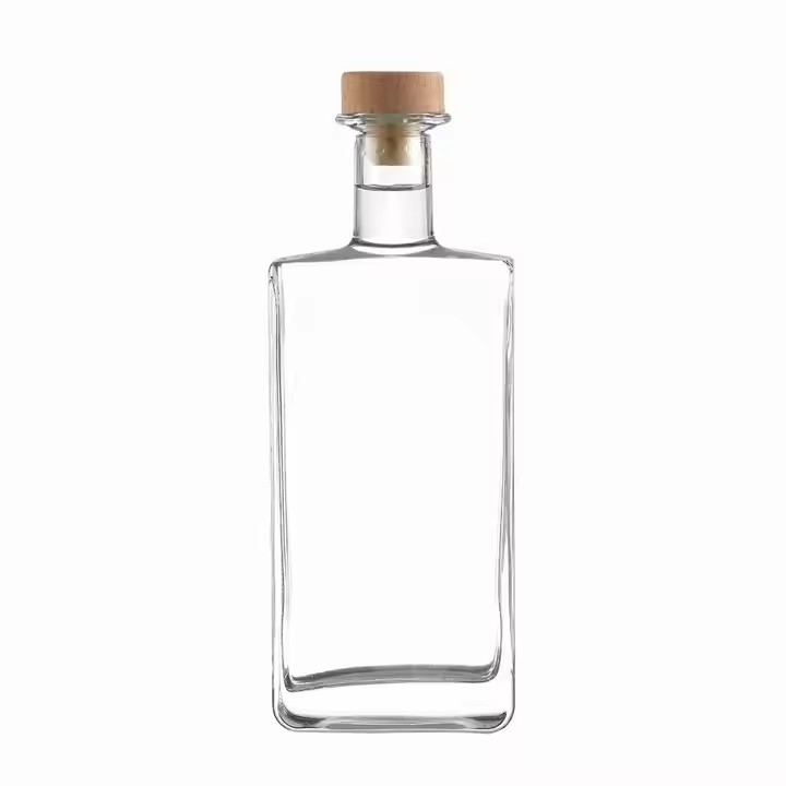 Transparent 700ml 500ml Square Whiskey Glass Bottle with Lids for Tequila and Brandy