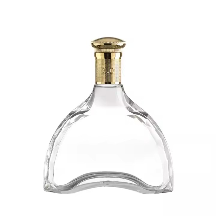 Luxury 750ml Arched Whiskey Brandy Vodka Wine Liquor Glass Bottle Gin Rum Alcohol Bottle XO Glass Bottle With Cork