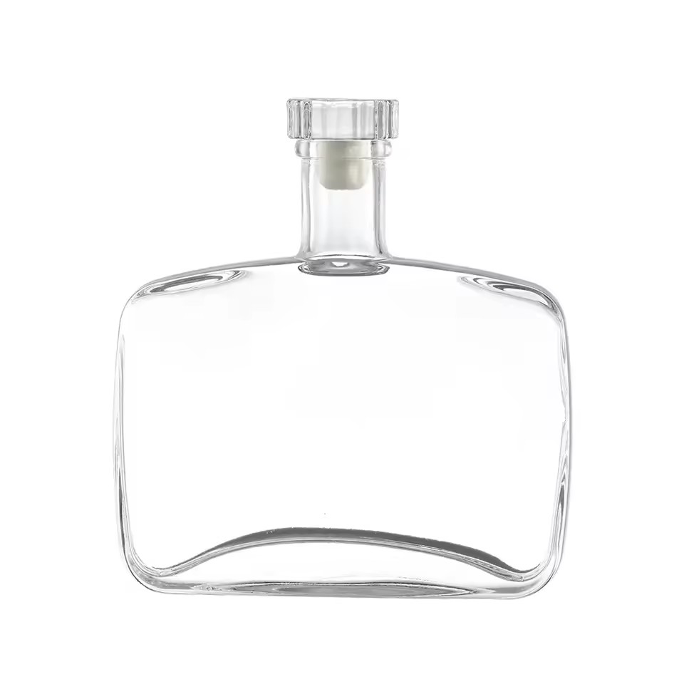 Luxury Fancy Custom Custom New Design square Liquor Bottle 500 ml with Cork Wholesale Packaging Customize