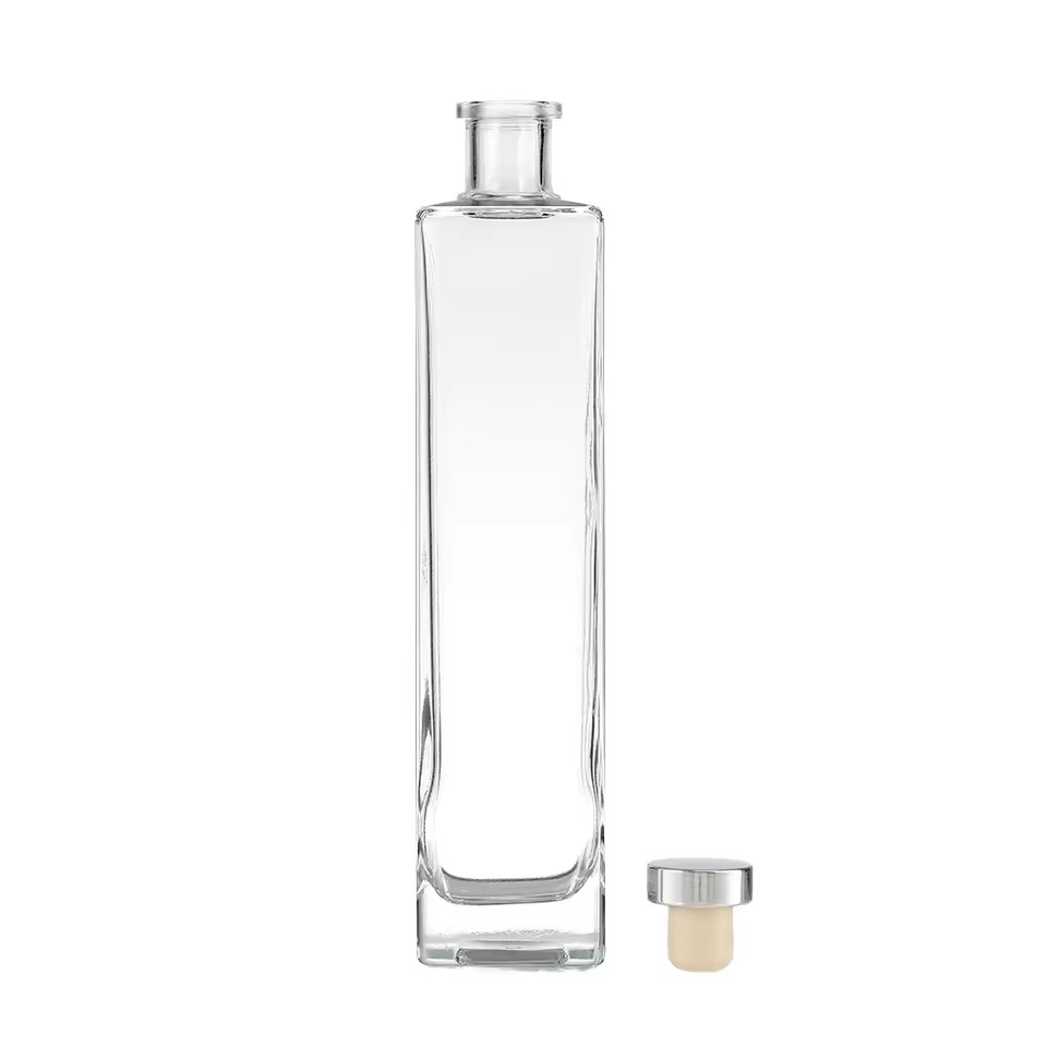 Factory High Quality Custom Design Mini Glass Bottle Clear Empty Square round Whisky Tequila Brandy Vodka Water Champagne