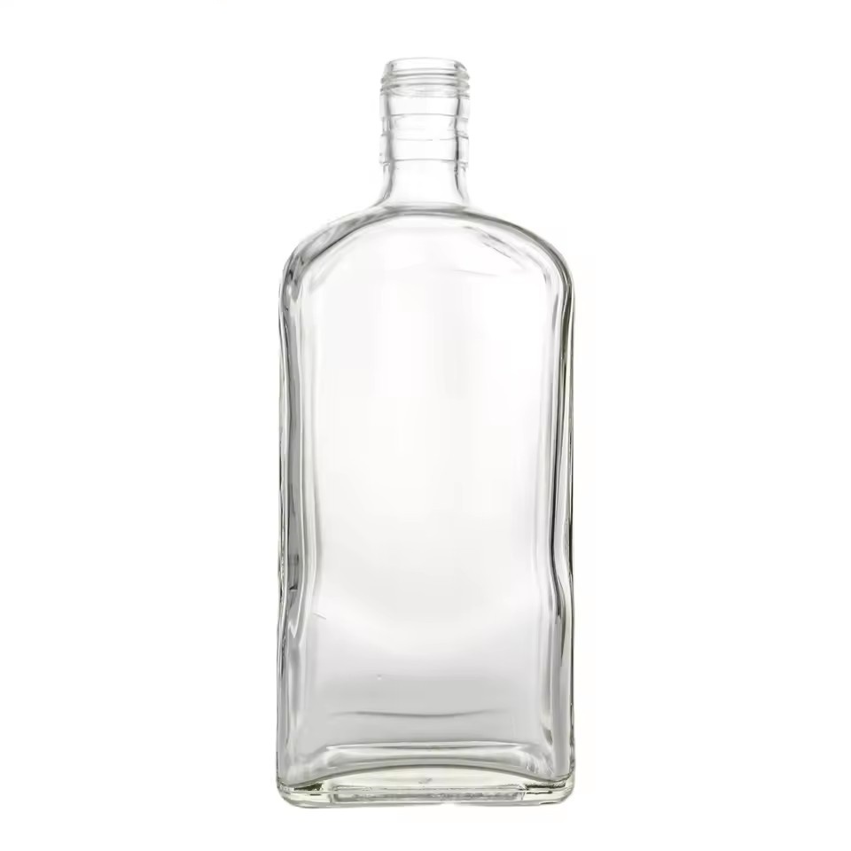 Factory Price Oblong Shaped Fancy Spirit Whisky Whiskey Vodka Liquor Bottle 700 ml Glass Bottle for Liquor Juice Water