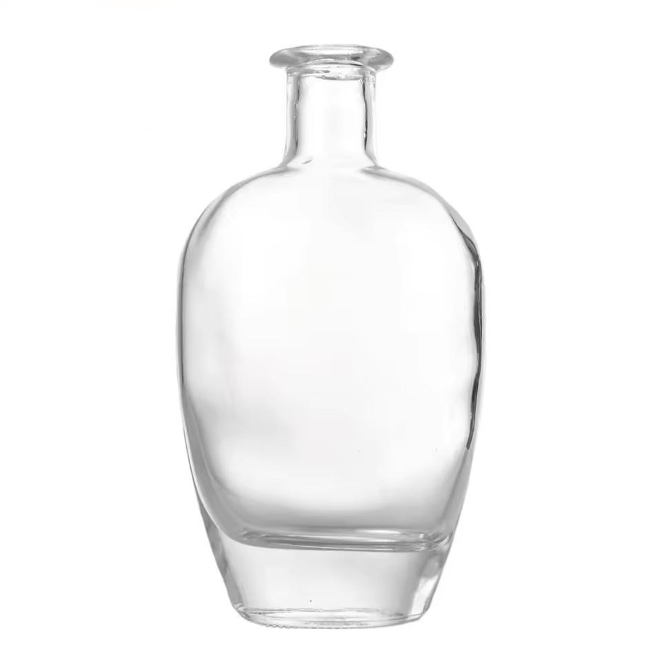 Factory wholesale 500ml Flat Round Goose Oval Top Thick Bottom Thin Vodka Rum Gin Gin Whiskey Glass Bottle with Cork Stopper