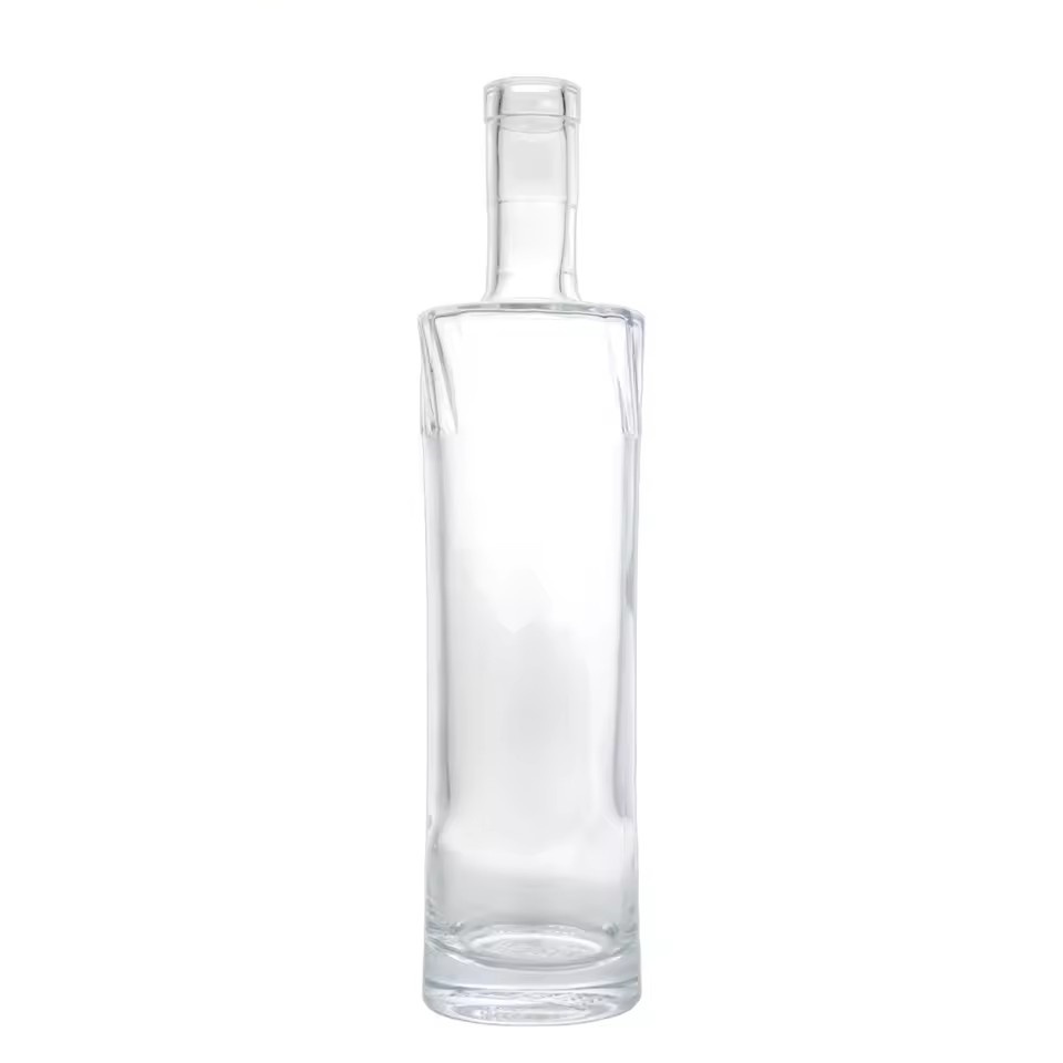 Factory Manufactured 500ml Round Glass Whiskey Bottles for Liquor Flat Shoulder Bottle Tequila Glass Spirit Bottle With Cork