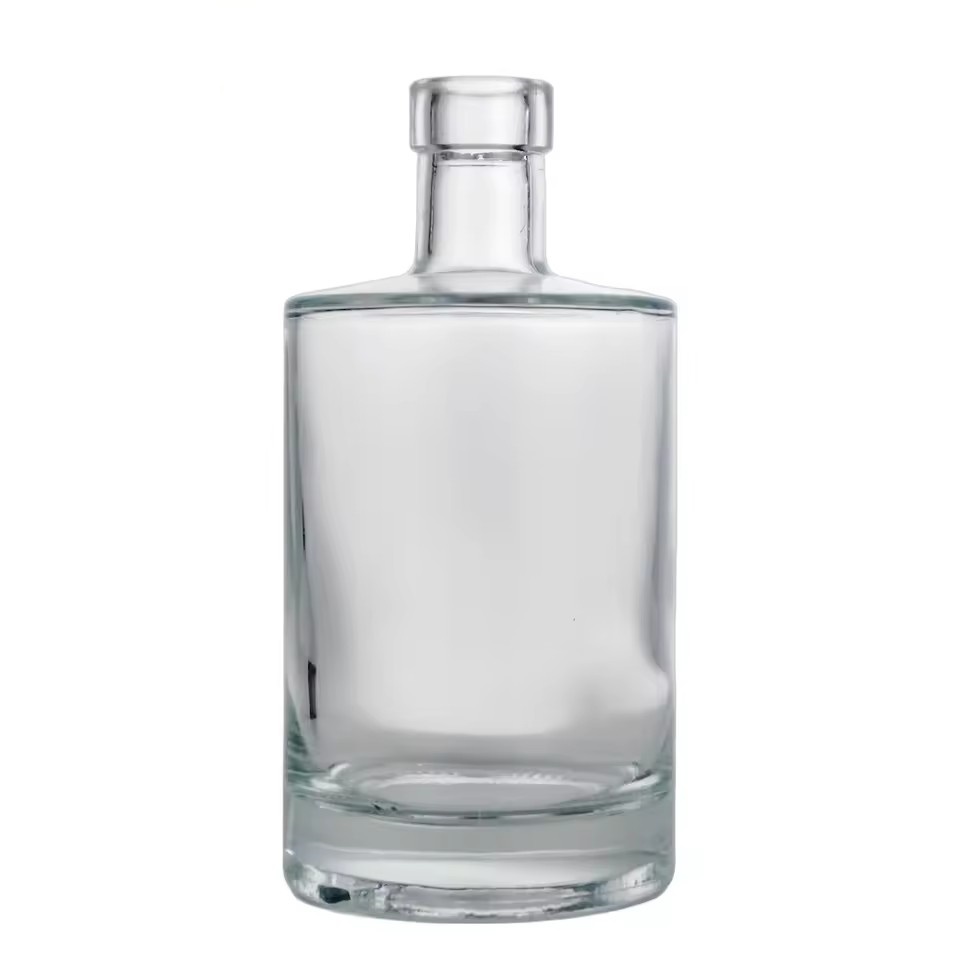 Custom Liquor Glass Bottles for Rum Tequila Vodka Gin Liquor Whiskey Spirit 500ml Thick Bottom With Cork