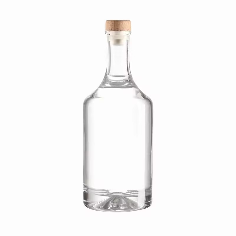 Custom Designed Fancy Supper Flint Glass Bottle for Brandy Whiskey Vodka Rum Gin & Tequila Spirits Cork Sealing