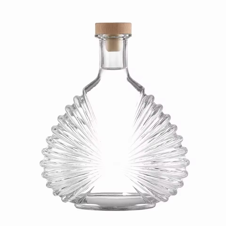 High Quality 500ml Glass Wine Bottle with Custom Logo Clear for Tequila Brandy and Energy Drinks Fitted with Rubber Stopper