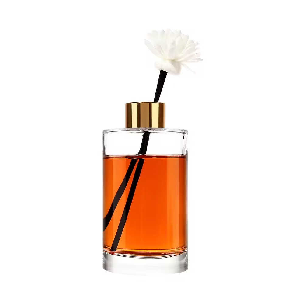 Customizable Crystal White Transparent Empty 20mL 30mL 50mL 100mL Reed Diffuser Glass Perfume Bottle for Home Luxury Use