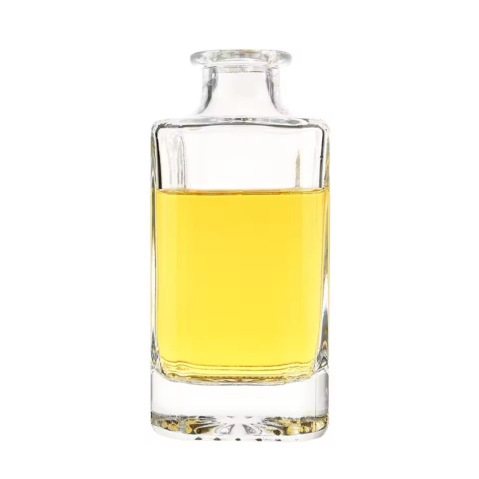 Factory Price Rectangle Refillable Perfume Aromatherapy 20mL 30mL 50mL 100mL Glass Bottles for Essential Oils