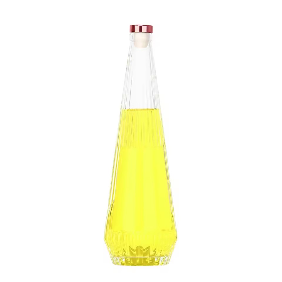 Factory Direct Deals Premium Embossed Transparent Empty Soda Still Water Juice 330ml 500ml 750ml Glass Water Bottle