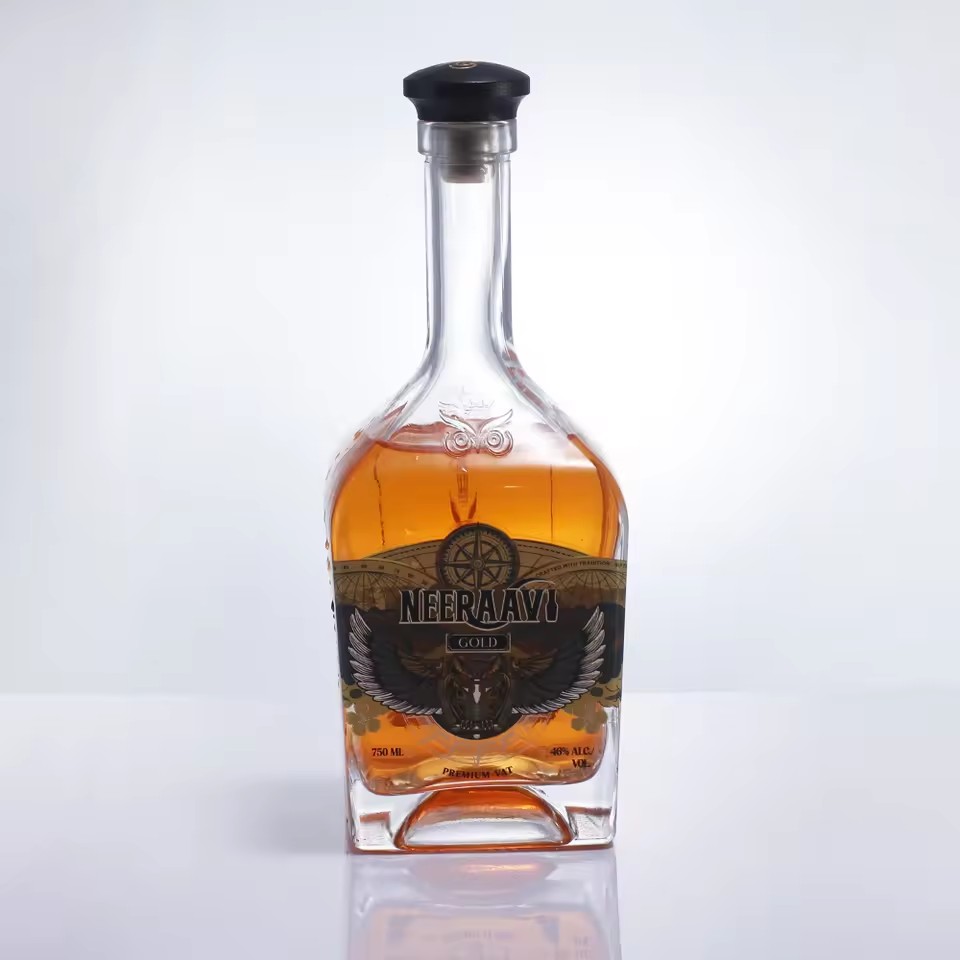 Limited Edition 750ml Square Crystal Glass Bottle with Hot Stamping for High-end Tequila & Foreign Liquor Creative Design