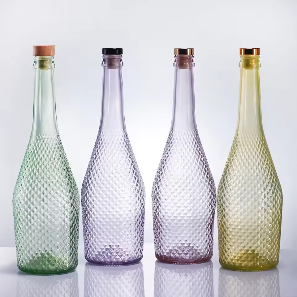 High Quality 750ml Glass Drink Bottle with Cork Sealing Cylinder Shape Yogurt Coffee Tea Milk Tequila Friendly-Threaded Cap