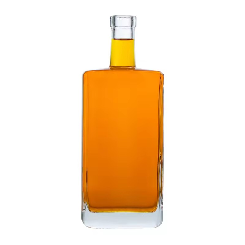 Square Flat 750ml Spirits Glass Bottle for Whiskey Rum Gin