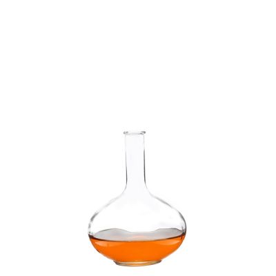 Manufacturer Wholesale Old style Clear Round Glass Liquor Bottle 500ml(glass factory) 