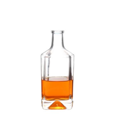 Wholesale manufactures clear 500 ml empty glass liquor bottles 