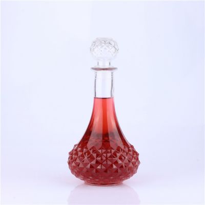 High quality embossed crystal colored custom made wine vokad glass bottle