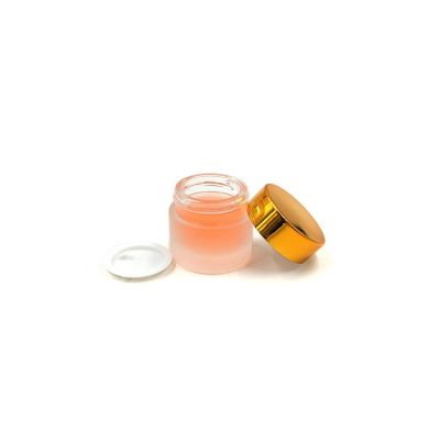Sample size straight side 8g glass cosmetic jar with matte surface handing 