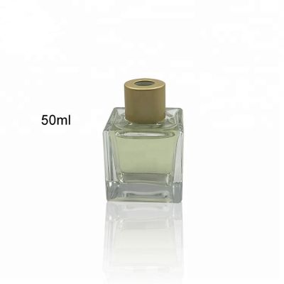 Cube shaped 50ml clear glass perfume diffuser bottle 