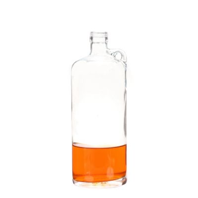 designer-look convenient wine bottle 1.5 liter with handle 