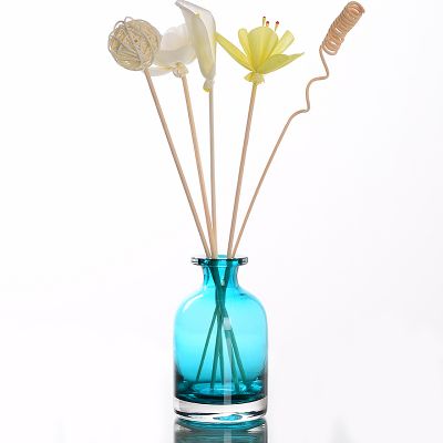 150ml blue colored glass diffuser bottle with flower 