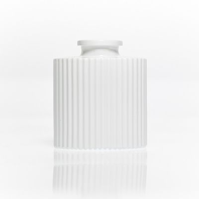 china made high quality 1oz 3oz 6.8oz oval shaped luxury white glass reed diffuser bottles wholesale 