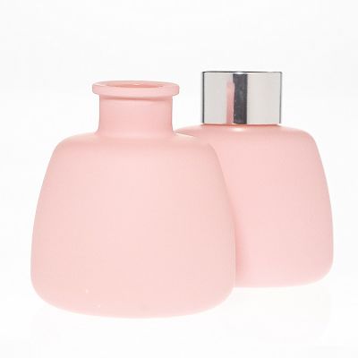 Lovely 100ml Empty Round Shaped Frosted Pink Glass Aromatherapy Diffuser Bottle with Aluminum cap 