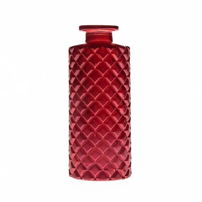 Online Wholesale 150ml Engraving Crystal Decorative Bottles Round Red Glass Diffuser Bottle with Wooden Cap