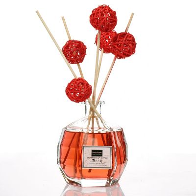 2019 New Style Aroma Clear Fragrance Room Glass Diffuser Bottles 