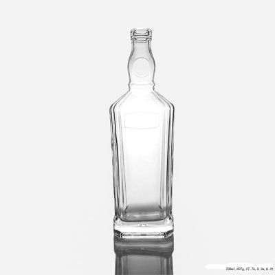 Custom 700ml Whisky Glass Liquor Bottle with Cork Cap 