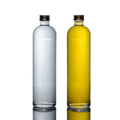 Factory Price 700 ml Clear Whisky Juice Glass Bottles With Screw Cap