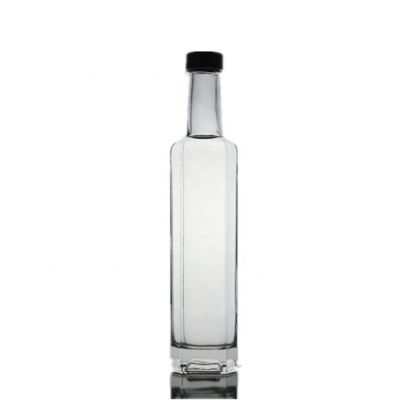 High Quality Square Empty Glass Vodka Bottle 590ml Spirits Glass Vodka Whiksy Wine Bottle 