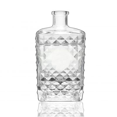 Clear Glass Bottles Wholesale 750ml Cork Top Gin Glass Liquor Bottles 