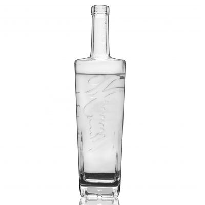 Wholesale 750ml Square Glass Liquor Spirit Bottles For Vodka 