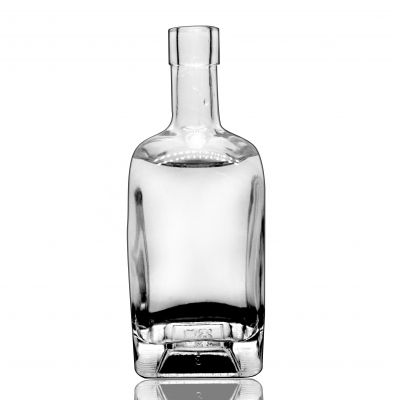 high quality wholesale price gin bottles 500ml glass bottles for liquor