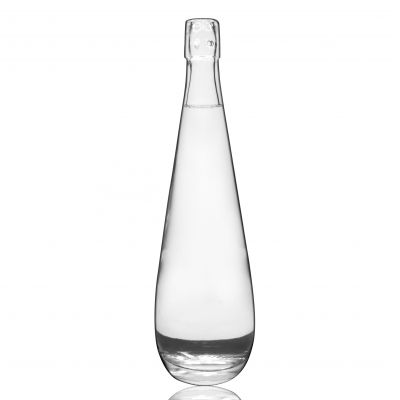 Wholesale empty 375ml 500ml 750ml vodka transparent glass bottle