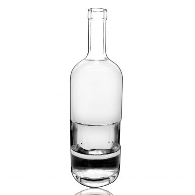 Empty Clear Flat Shape Xo Embossed Logo Wholesale Custom Glass Liquor Bottle 