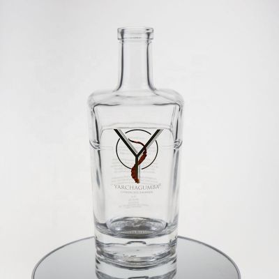 Heavy super clear glass 750ml vodka bottle with printing label 