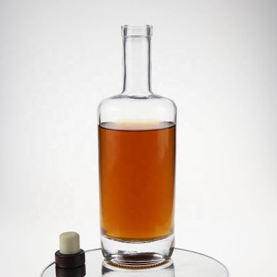 Clear super white glass vodka whiskey gin bottle 750ml with cork 