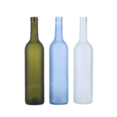 Custom empty 750ml glass liquor bottle vodka glass bottles frosted wine glass bottles with cover 