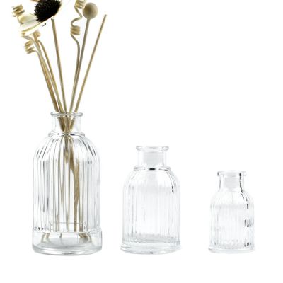 Wholesale Rome Shape Vertical Stripes Reed Table Glass Diffuser Bottle 