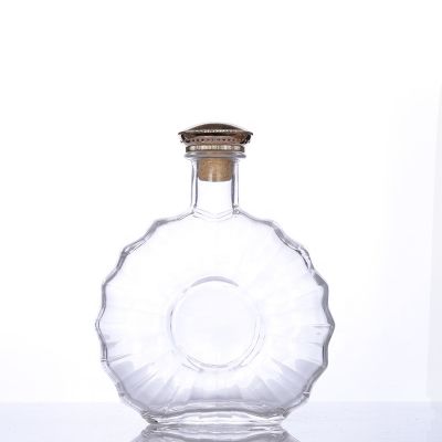 Manufacture Clear 700ml Whisky XO Brandy Liquor Wine Bottle Glass Bottle With Cap 