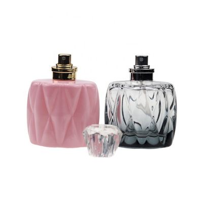 Custom Flat Round 100ml Luxury Diamond Cristal Perfume Glass Bottle 