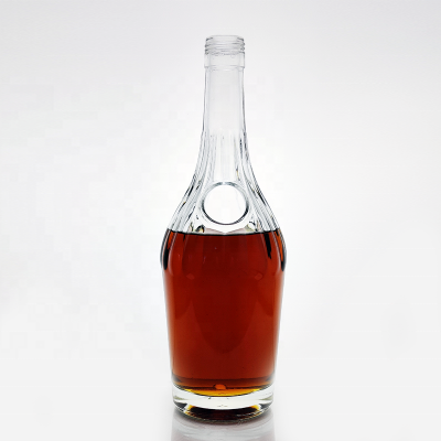 Empty Round 700ml Spirit Glass Alcohol Liquor Bottle With Screw Cap Heavy Glass Base 700ml Fancy Glass Wine Bottle