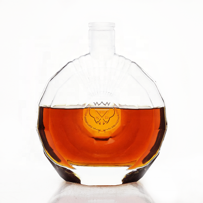 custom make crystal empty XO brandy bottle 700ml with cork top embossed cognac bottle glass for liquor with lids 