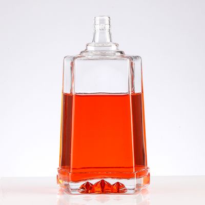 Factory wholesale price 500ml whisky brandy glass bottle with cap 