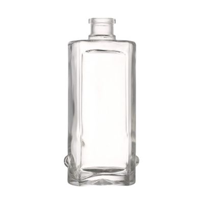 High quality low price 500 ml clear round unique liquor glass bottle for win with cork 