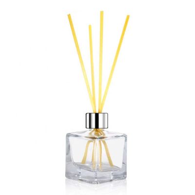 Feel Fragrance Glass Diffuser Bottles with Silver Caps Refillable Diffuser Bottles