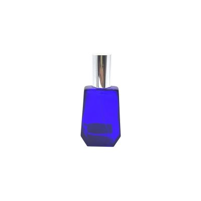 Can be customized square bottom blue transparent perfume bottle premium glass perfume empty bottle