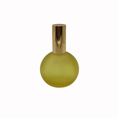 Wholesale luxury simple 30ml round glass perfume bottle 